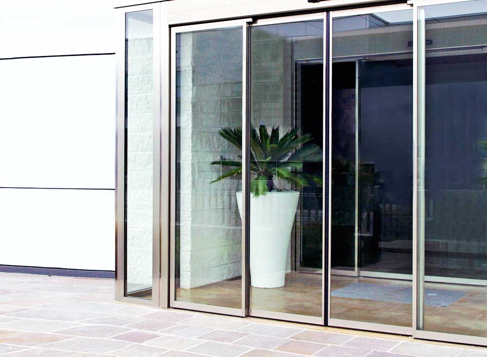 Instalación de puertas automáticas de cristal en Valencia